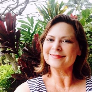 Meet your Posher, Rebecca